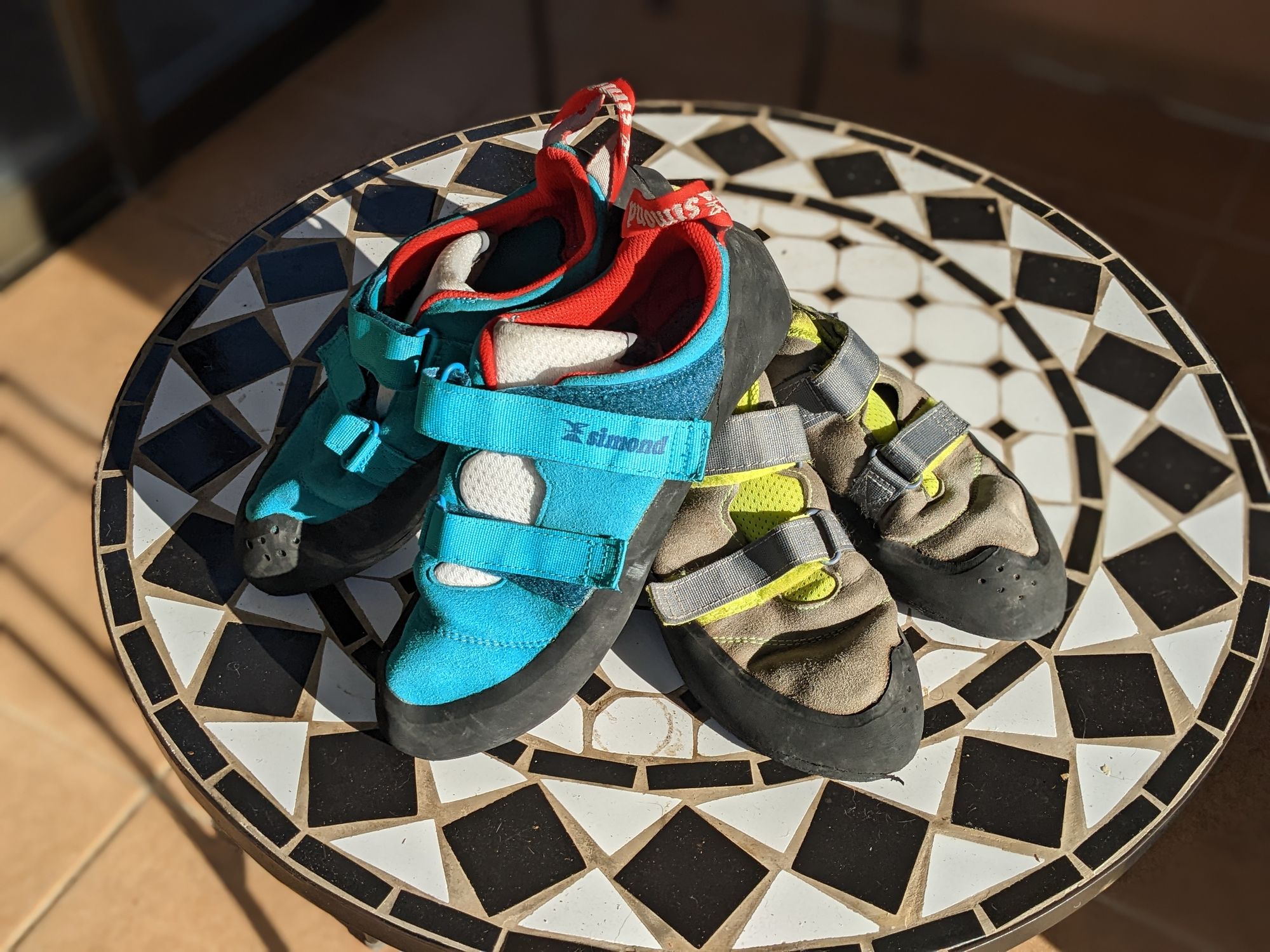 Choosing Climbing Shoes for Your Level and Type of Climbing—A Comparison of  Iconic Models - barrabes.com