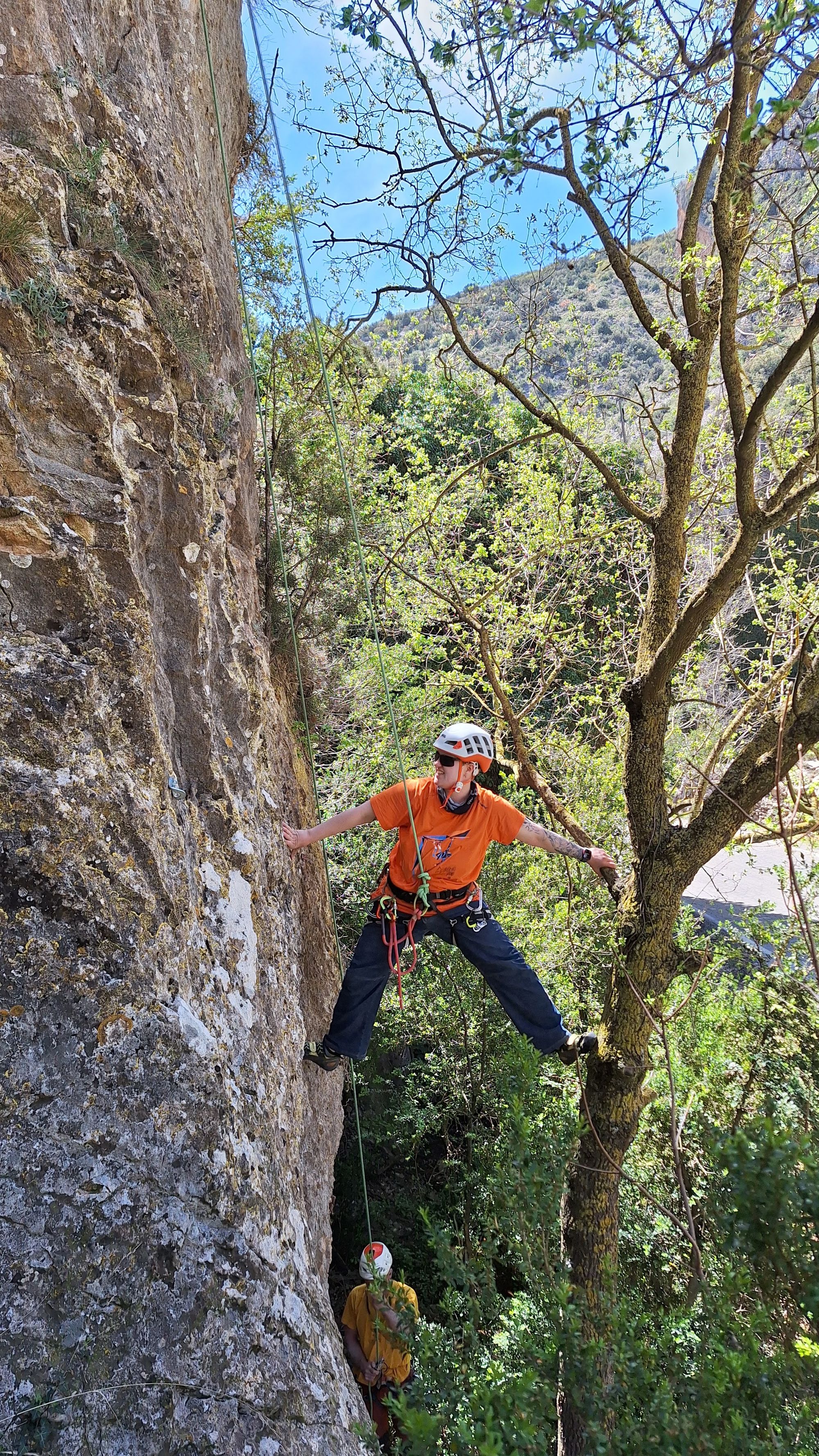 In the land of vultures and limestone: Climbing in the Spanish outer Pyrenees
